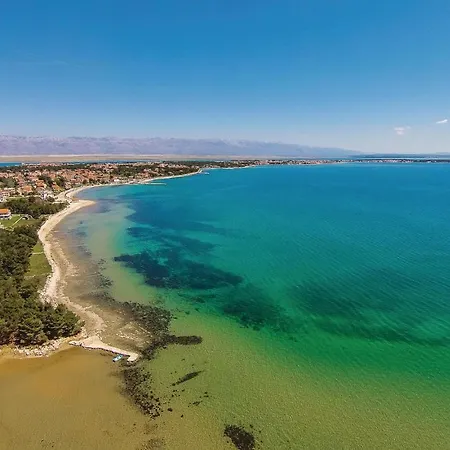 2 Bedroom Gorgeous In Διαμέρισμα
